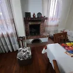 Guesthouse Ndroq 招待所 Ndroq