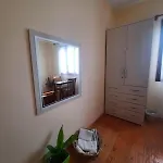 Guesthouse Ndroq 招待所 *