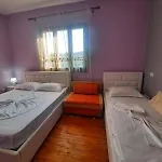 Konukevi Guesthouse Ndroq *