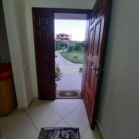 Villa Dedja Boutique * Ndroq
