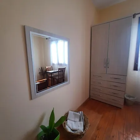Villa Dedja Boutique בית הארחה *