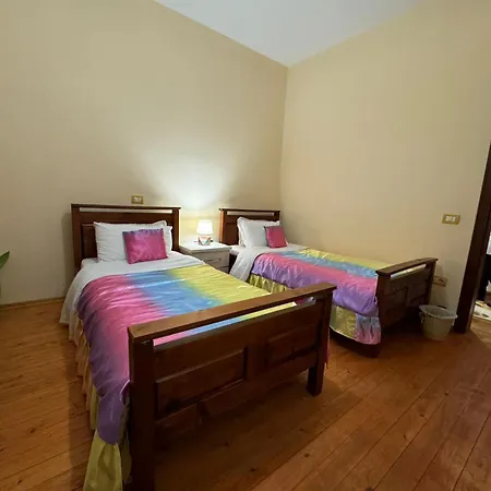 בית הארחה Villa Dedja Boutique